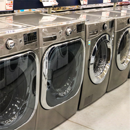 Blue outlined icon of a box truck, representing less-than-truckload (LTL) shipping services by Cornerstone Systems in Memphis